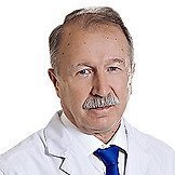 Врач Лукин Александр Григорьевич